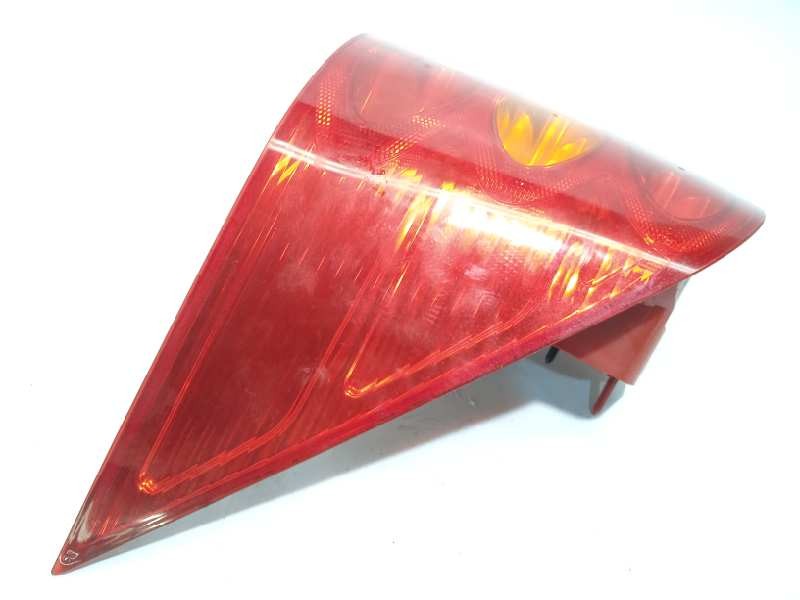 Recambio de piloto trasero izquierdo para peugeot 1007 dolce referencia OEM IAM 6350V5  