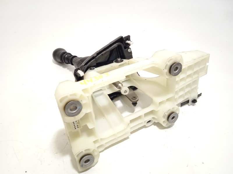 Recambio de palanca cambio para citroën c-crosser 2.2 hdi fap cat referencia OEM IAM 2400FS  