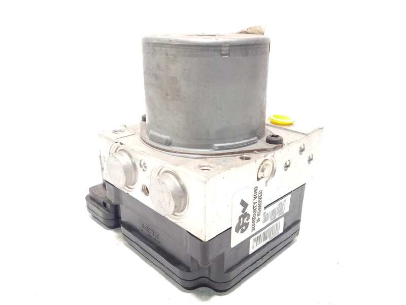 Recambio de abs para hyundai i20 1.2 16v cat referencia OEM IAM 58920C8250 6158945200 C858920550