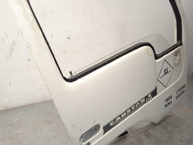 Recambio de puerta delantera derecha para nissan cabstar (2001-...) 3.0 referencia OEM IAM NOREF  