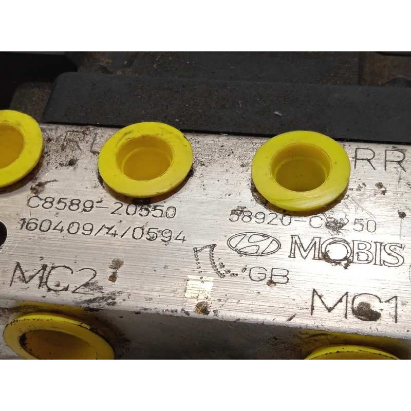 Recambio de abs para hyundai i20 1.2 16v cat referencia OEM IAM 58920C8250 6158945200 C858920550