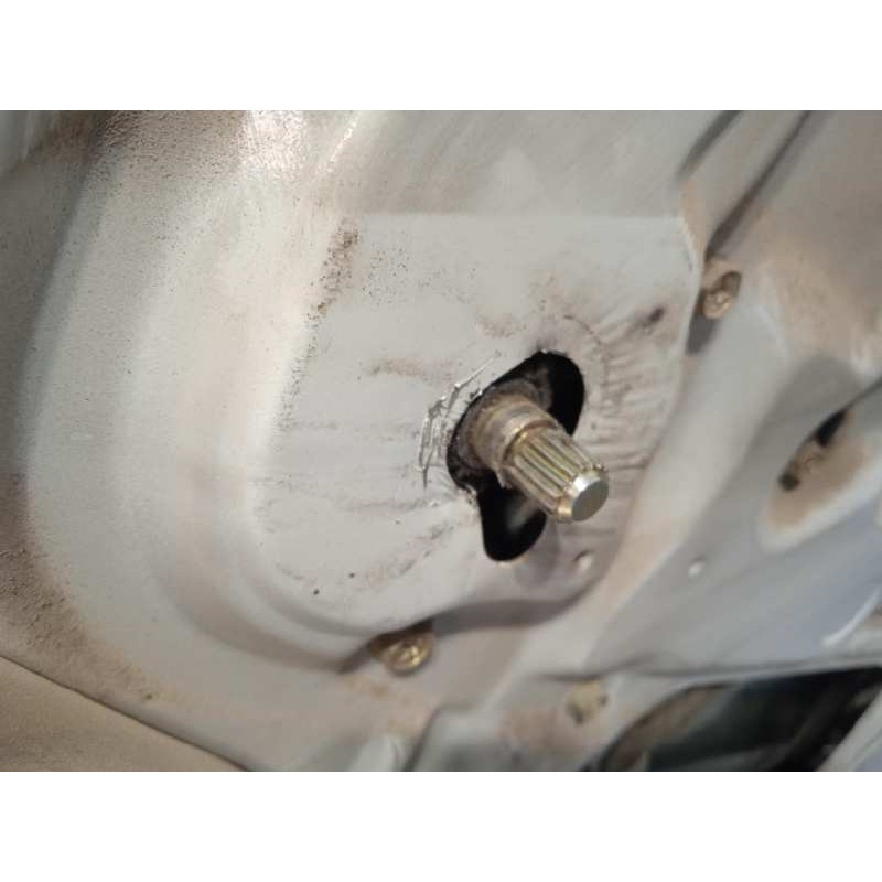 Recambio de puerta delantera derecha para nissan cabstar (2001-...) 3.0 referencia OEM IAM NOREF  