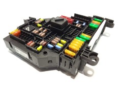 Recambio de caja reles / fusibles para bmw x3 (f25) sdrive 18d referencia OEM IAM 9315151  61149315151 2