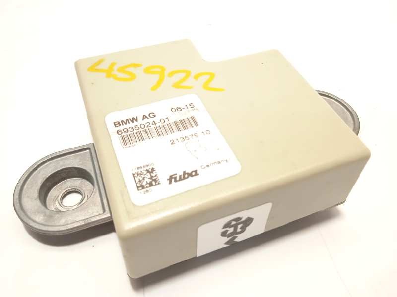 Recambio de antena para bmw x3 (f25) sdrive 18d referencia OEM IAM 6935024  65206935024
