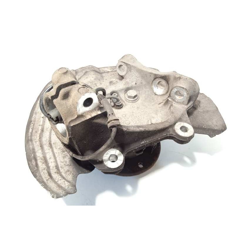 Recambio de mangueta delantera izquierda para bmw serie 3 cabrio (e93) 325d referencia OEM IAM 31216764443  31216793923