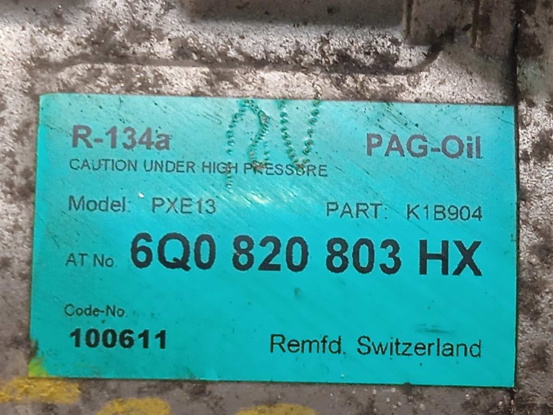 Recambio de compresor aire acondicionado para volkswagen polo (9n3) advance referencia OEM IAM 6Q0820803HX  