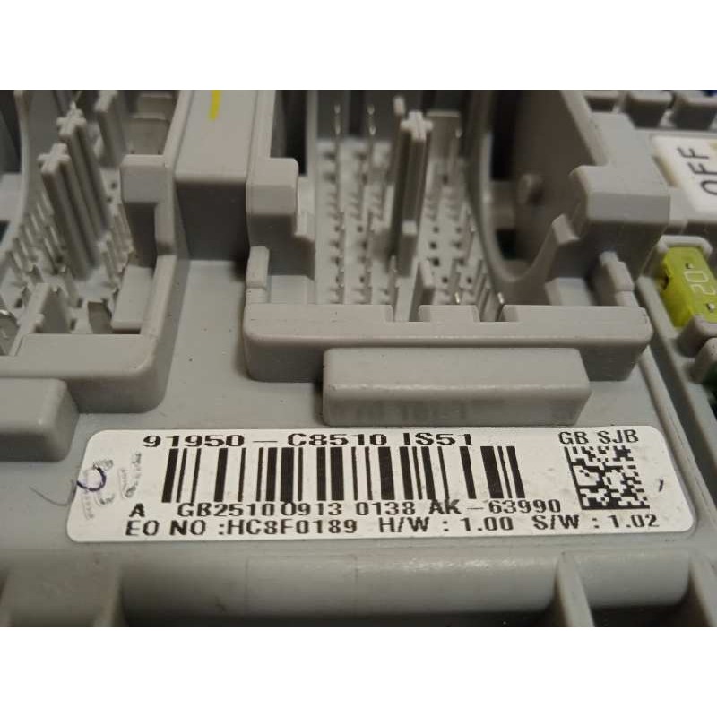 Recambio de caja reles / fusibles para hyundai i20 active 1.0 tgdi cat referencia OEM IAM 91950C8510  