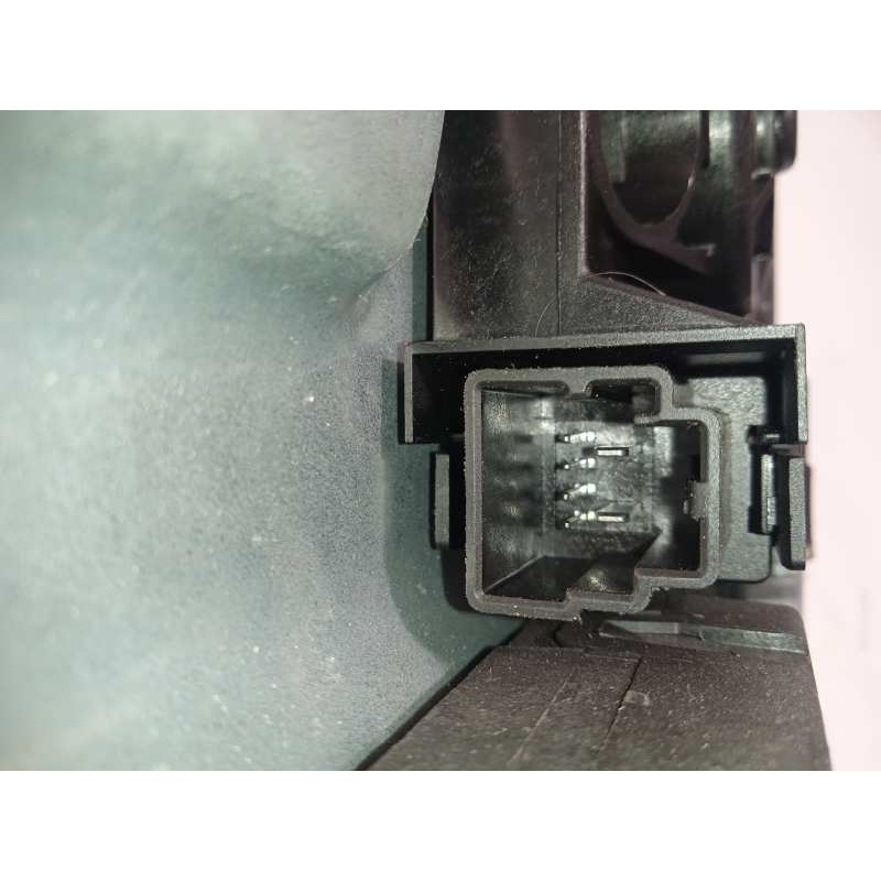 Recambio de elevalunas trasero derecho para volvo s80 berlina 4.4 v8 cat referencia OEM IAM 970716101  983042102