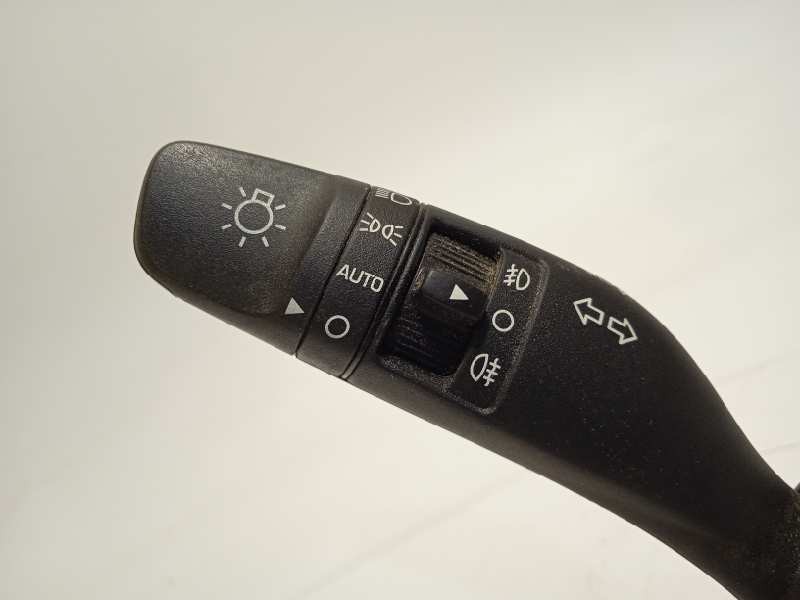 Recambio de mando intermitentes para hyundai i20 active 1.0 tgdi cat referencia OEM IAM NOREF  