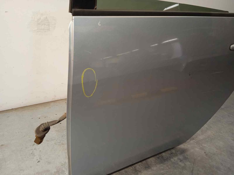 Recambio de puerta trasera izquierda para mitsubishi grandis (na0w) 2.0 di-d cat referencia OEM IAM 5730A047  