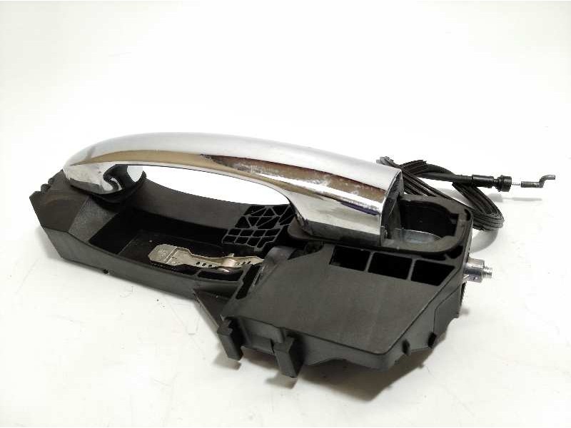 Recambio de maneta exterior delantera izquierda para lancia delta (181) 1.6 diesel cat referencia OEM IAM 735570106  