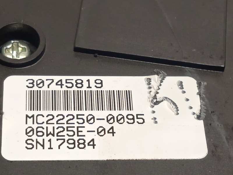 Recambio de mando multifuncion para volvo s80 berlina 4.4 v8 cat referencia OEM IAM 30745819  