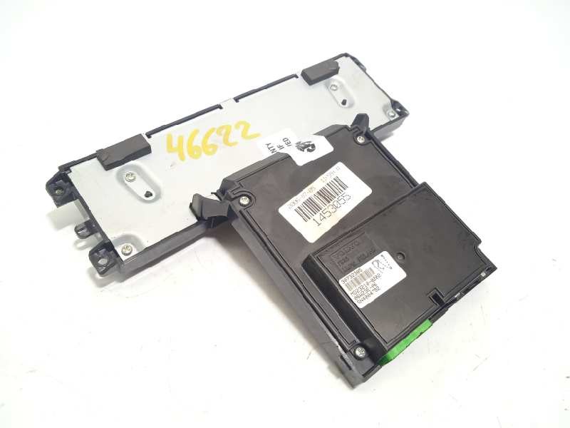 Recambio de pantalla multifuncion para volvo s80 berlina 4.4 v8 cat referencia OEM IAM 30732305  