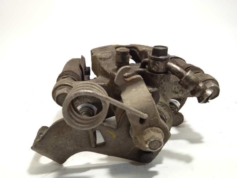 Recambio de pinza freno trasera derecha para hyundai i20 active 1.0 tgdi cat referencia OEM IAM 58230C8300  