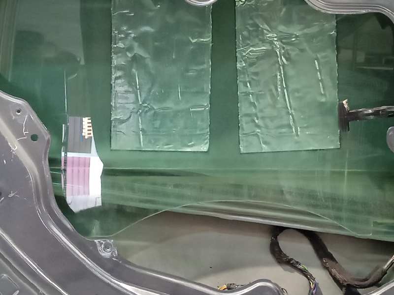 Recambio de puerta trasera izquierda para volvo s80 berlina 4.4 v8 cat referencia OEM IAM 31335603  