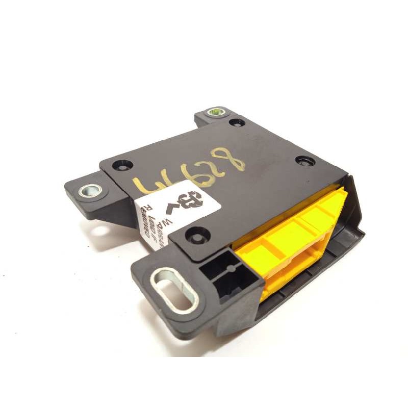 Recambio de centralita airbag para dacia sandero básico referencia OEM IAM 8200946126  