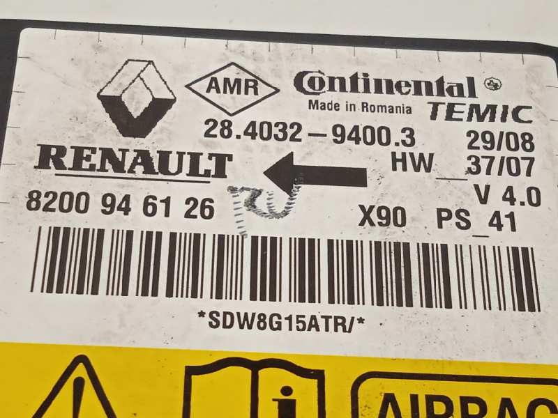 Recambio de centralita airbag para dacia sandero básico referencia OEM IAM 8200946126  