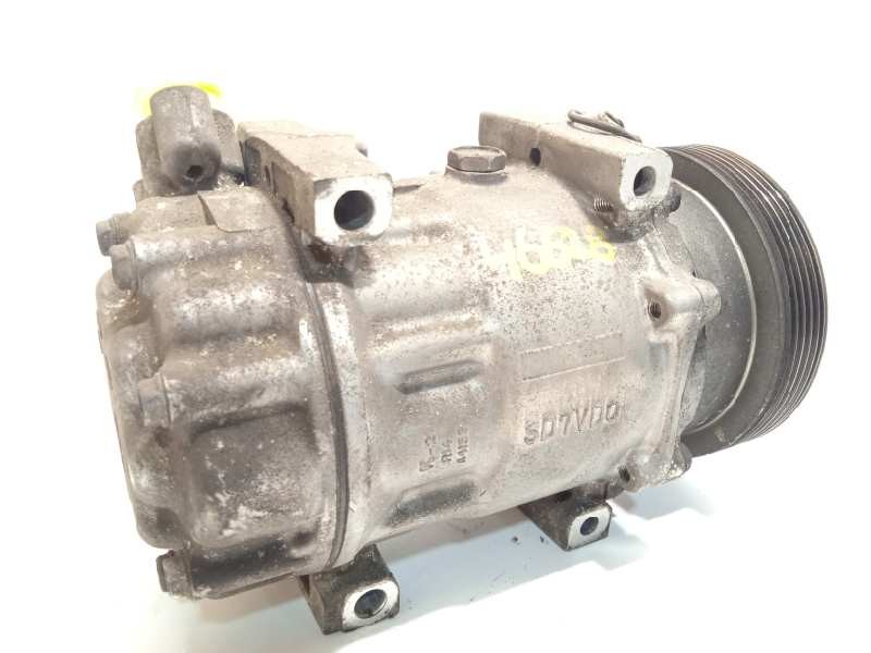 Recambio de compresor aire acondicionado para dacia sandero básico referencia OEM IAM 8200866441  