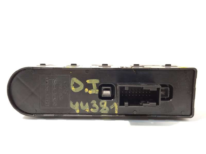 Recambio de mando elevalunas delantero izquierdo para jeep renegade 1.0 t-gdi cat referencia OEM IAM 30170838  