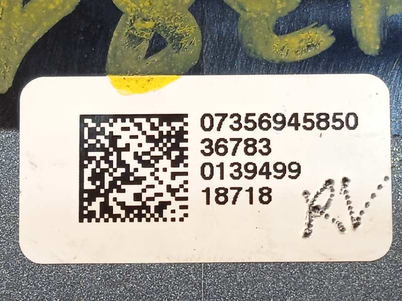 Recambio de maneta exterior porton para jeep renegade 1.0 t-gdi cat referencia OEM IAM 07356945850  