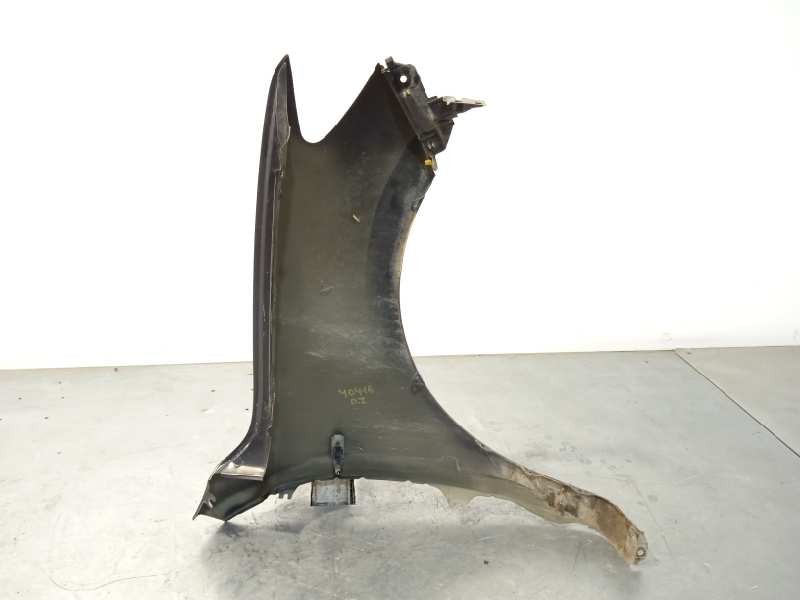 Recambio de aleta delantera izquierda para hyundai santa fe (bm) 2.2 crdi cat referencia OEM IAM 663102B270  