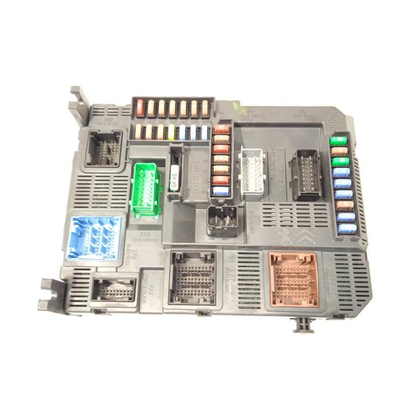 Recambio de caja reles / fusibles para peugeot 208 1.6 blue-hdi fap referencia OEM IAM 9807531680  1612139080