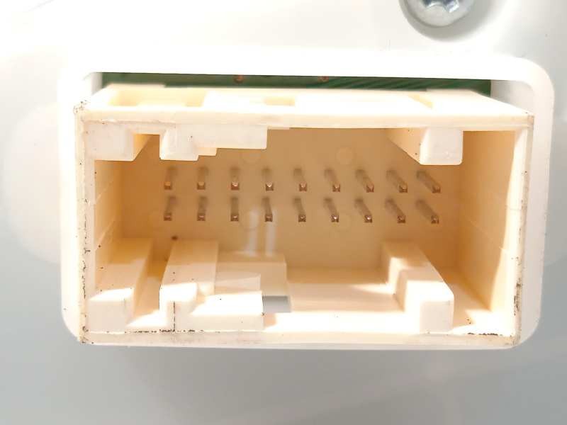 Recambio de cuadro instrumentos para peugeot 208 1.6 blue-hdi fap referencia OEM IAM 9813848980  