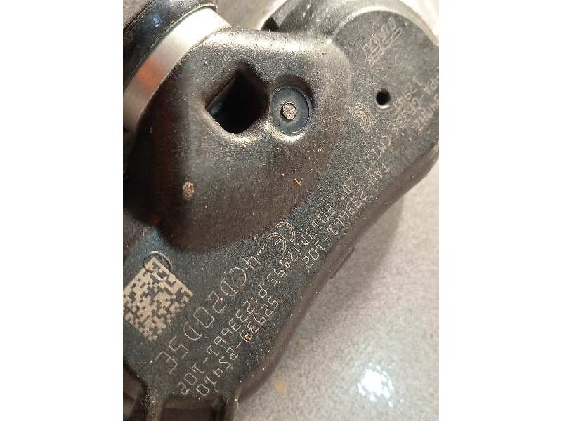 Recambio de llanta para kia sportage basic 4x2 referencia OEM IAM 529103W610  