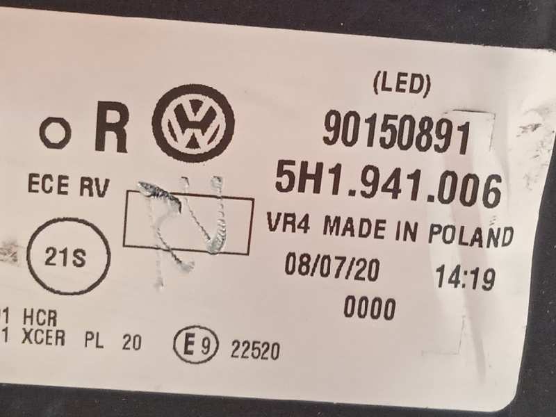 Recambio de faro derecho para volkswagen golf viii lim. (cd1) style referencia OEM IAM 5H1941006  90150891
