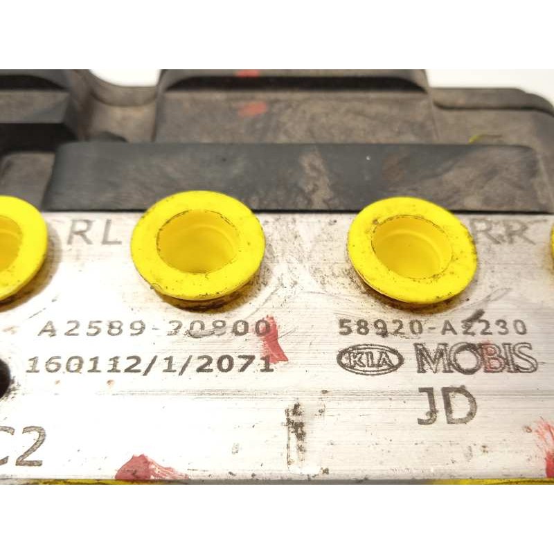 Recambio de abs para kia cee´d drive referencia OEM IAM 58920A2230 6158945200 A258920800