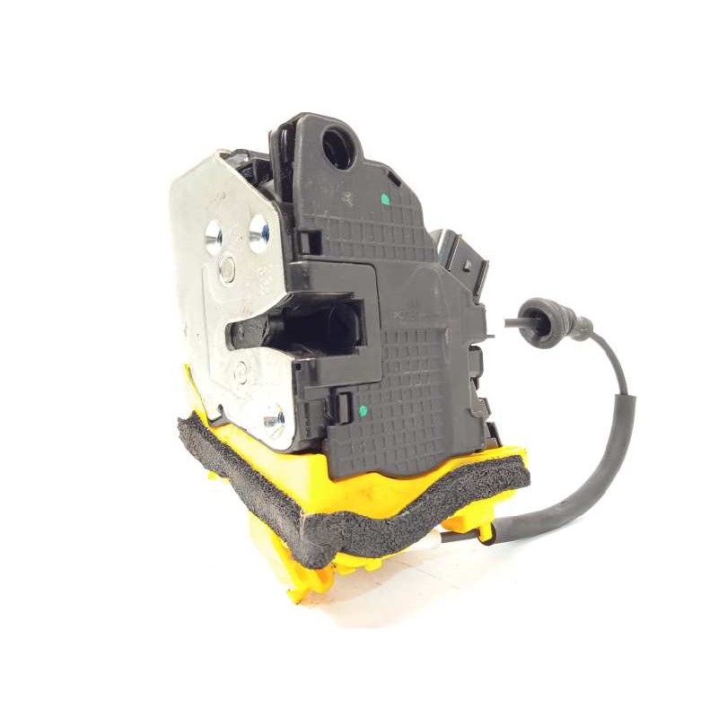 Recambio de cerradura puerta delantera derecha para kia cee´d drive referencia OEM IAM 81320A2410  