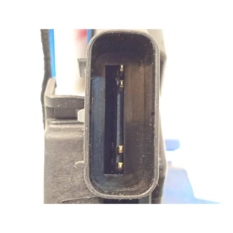 Recambio de cerradura puerta trasera izquierda para kia cee´d drive referencia OEM IAM 81410A2400  