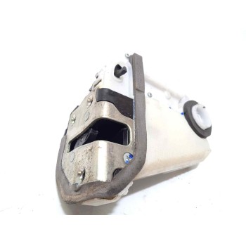 CERRADURA PUERTA TRASERA DERECHA 61035FJ000 