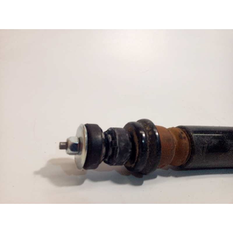 Recambio de amortiguador trasero derecho para hyundai i10 1.0 cat referencia OEM IAM 55310B9500  