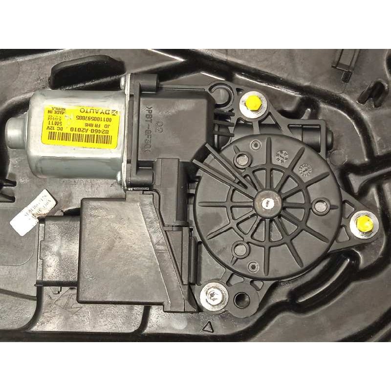 Recambio de elevalunas delantero derecho para kia cee´d drive referencia OEM IAM 82480A2311 82481A2000 82460A2010
