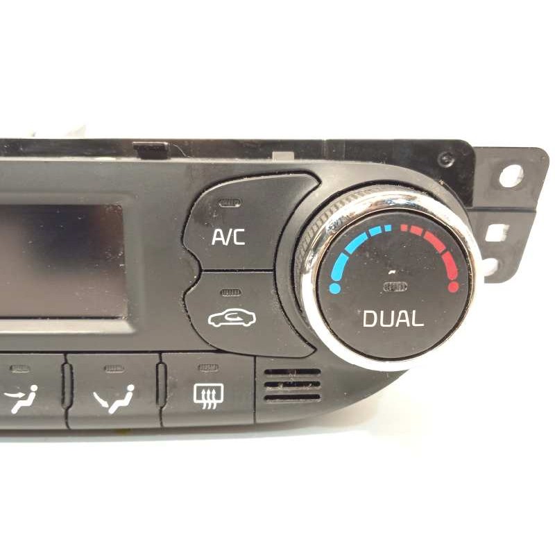 Recambio de mando climatizador para kia cee´d drive referencia OEM IAM 97250A2203  97250A2203WK