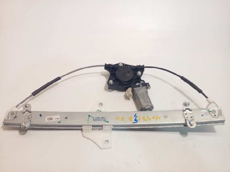 Recambio de elevalunas delantero derecho para hyundai i10 1.0 cat referencia OEM IAM 82402B4110  82460B4000