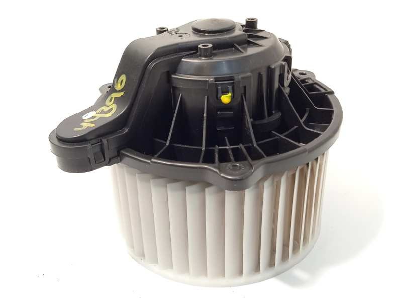 Recambio de motor calefaccion para kia cee´d drive referencia OEM IAM F00S3B2474  971133X000