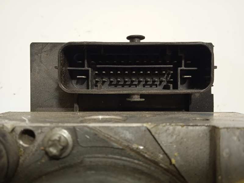 Recambio de abs para audi a4 avant (8e) 2.0 tdi referencia OEM IAM 8E0614517BF 8E0910517H 0265234336