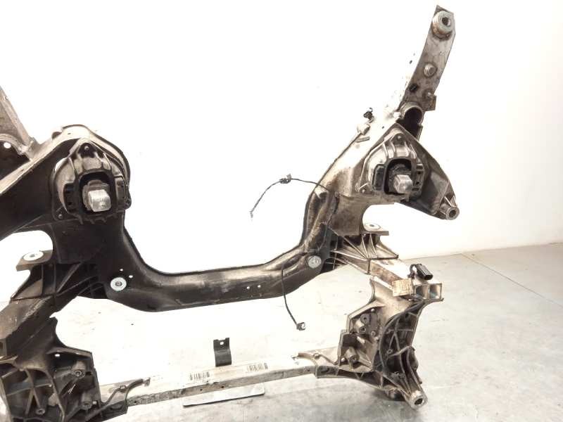 Recambio de puente delantero para bmw serie 5 lim. (f10) 530d xdrive referencia OEM IAM 6799321  31116799321