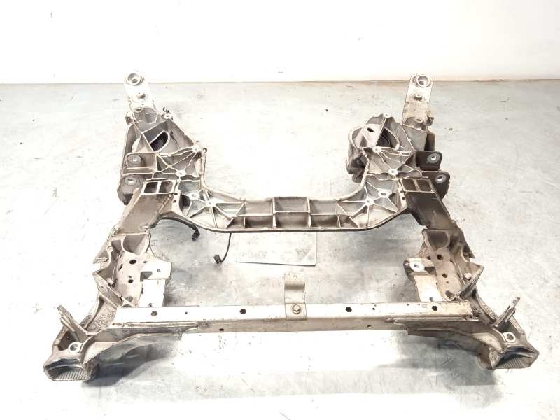 Recambio de puente delantero para bmw serie 5 lim. (f10) 530d xdrive referencia OEM IAM 6799321  31116799321