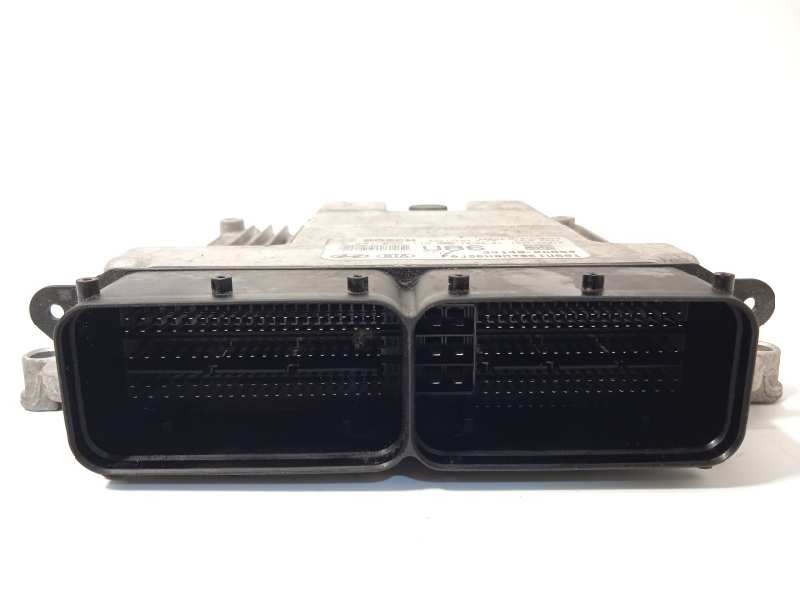 Recambio de centralita motor uce para kia cee´d 1.6 crdi cat referencia OEM IAM 391402A860  0281032115