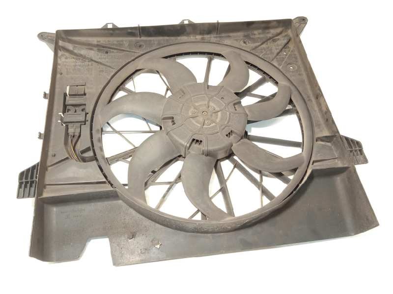 Recambio de electroventilador para volvo xc90 d5 referencia OEM IAM 30665985  0130706803