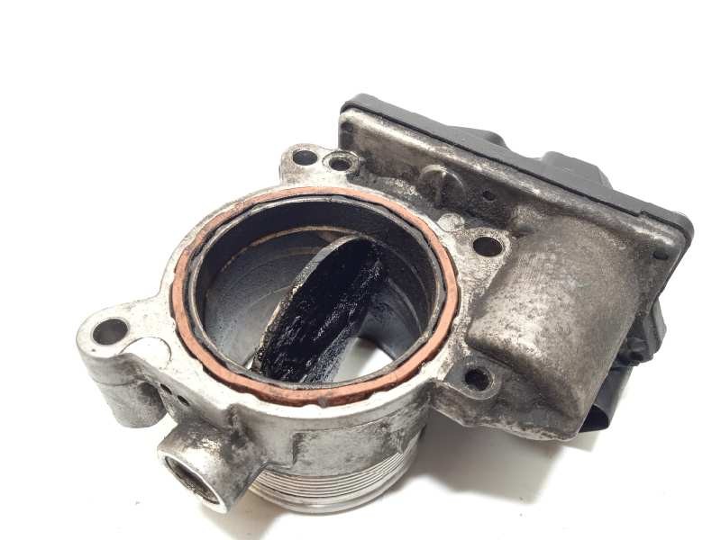 Recambio de caja mariposa para volkswagen crafter combi (2e) combi 30 referencia OEM IAM 03L128063S  A2C32356700