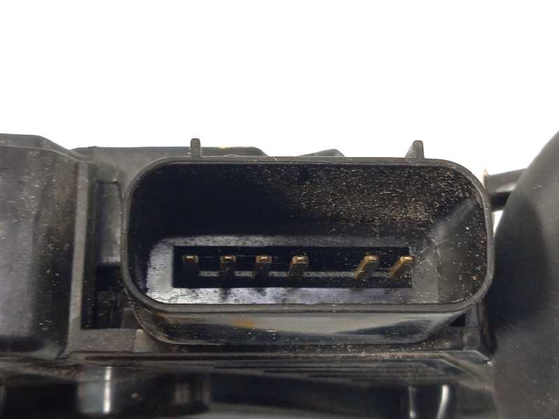 Recambio de cerradura puerta delantera izquierda para kia cee´d 1.6 crdi cat referencia OEM IAM 81310A2400  