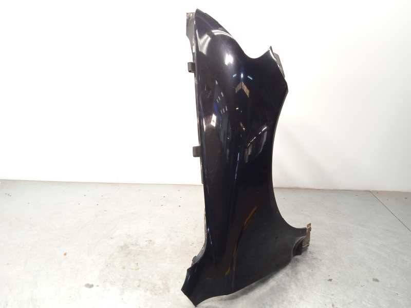 Recambio de aleta delantera derecha para volkswagen touareg (7la) tdi r5 referencia OEM IAM 7L6821102K  