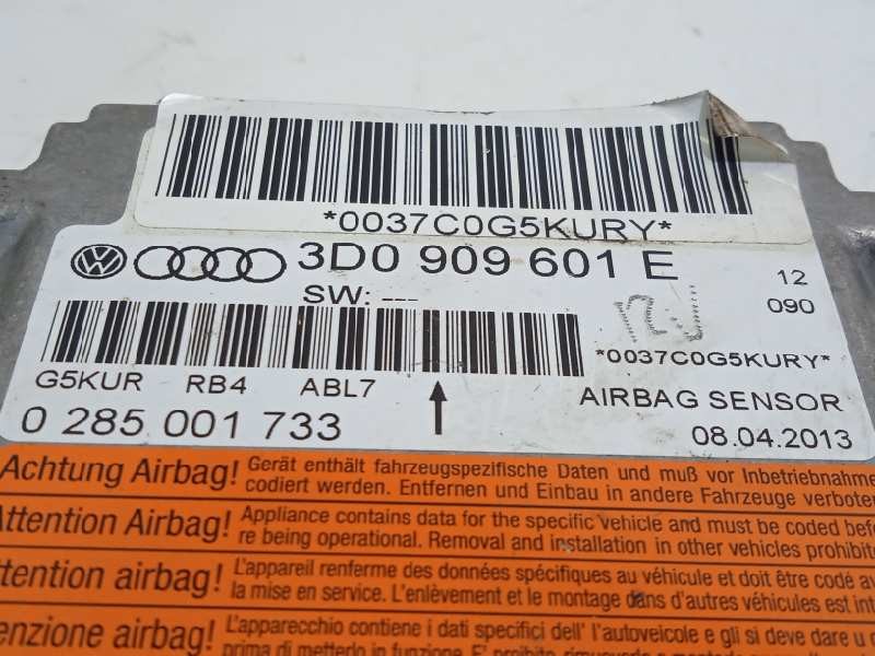 Recambio de centralita airbag para volkswagen touareg (7la) tdi r5 referencia OEM IAM 3D0909601E 3D0909601E00B 0285001733