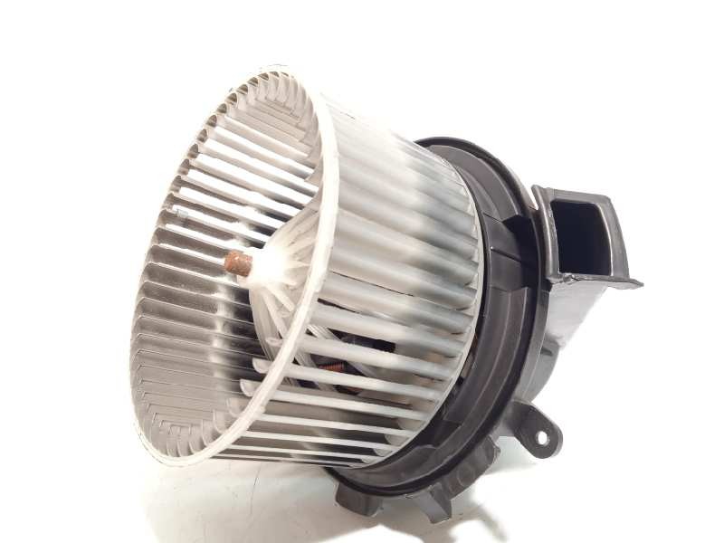 Recambio de motor calefaccion para volkswagen crafter combi (2e) combi 30 referencia OEM IAM 2E0819987A  