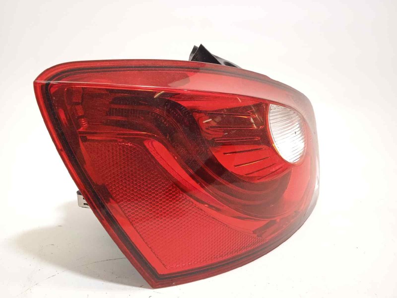 Recambio de piloto trasero izquierdo para seat ibiza (6p1) reference referencia OEM IAM 6J4945095K  6J4945111H