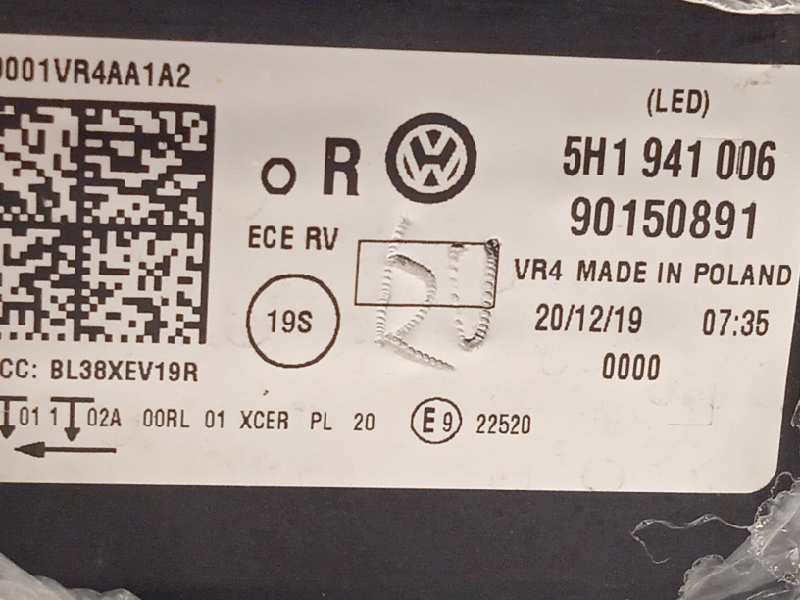Recambio de faro derecho para volkswagen golf viii lim. (cd1) style referencia OEM IAM 5H1941006  90150891